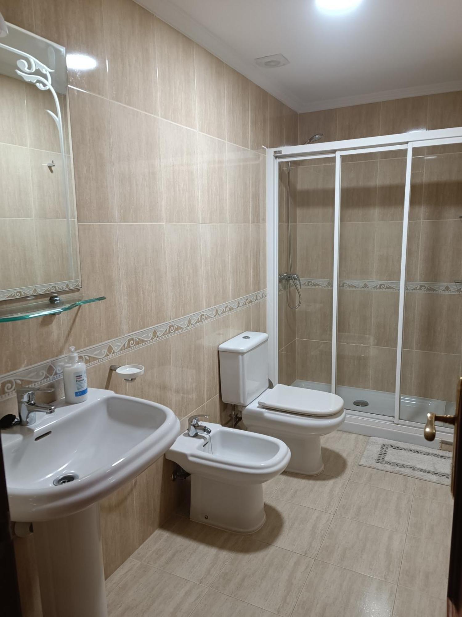 Atico Con 3 Habitaciones En פויו מראה חיצוני תמונה